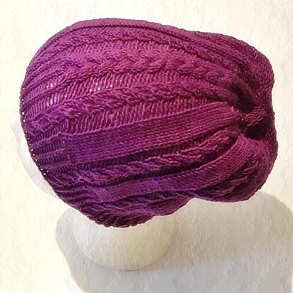 Knotty Friend Hat - knitting pattern