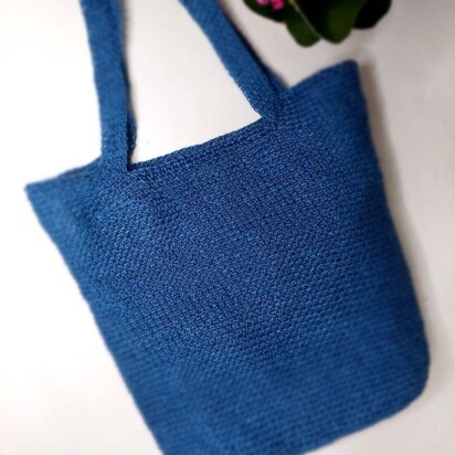 Crochet shopper