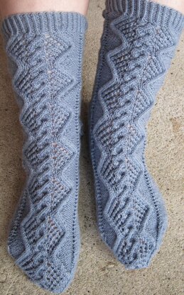 Dragoneese Cable Lace Socks