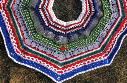 Songs of the Season Tree Skirt