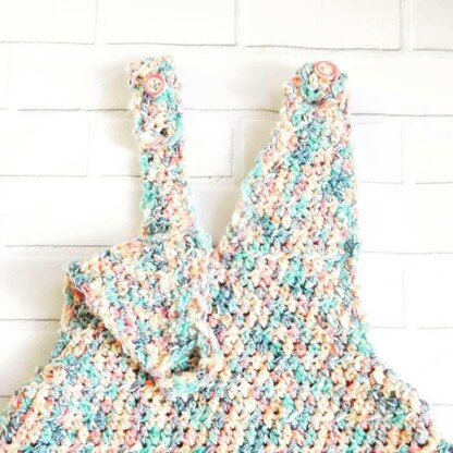 Crochet dress with pockets