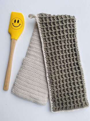 Waffle stitch two handed Oven Mitt