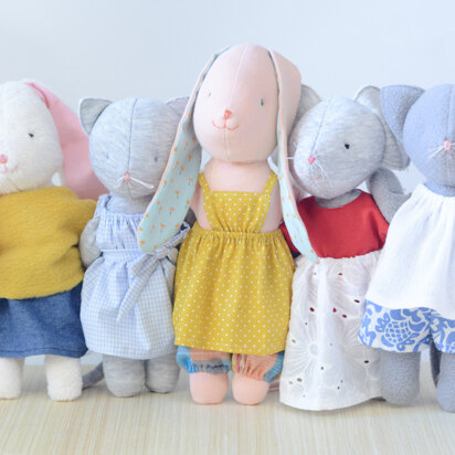 Clothes for stuffed animals