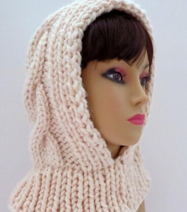 Snow Queen Cable Hooded Hat