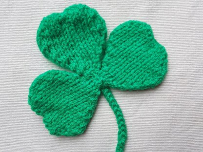 Knitted Shamrock