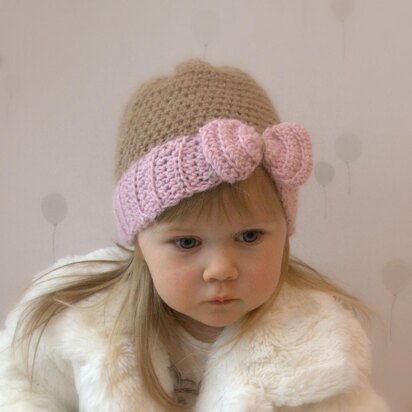 Pippa bow hat