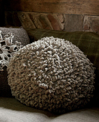 Ashby Cushion in Rowan British Sheep Breeds Fine Boucle