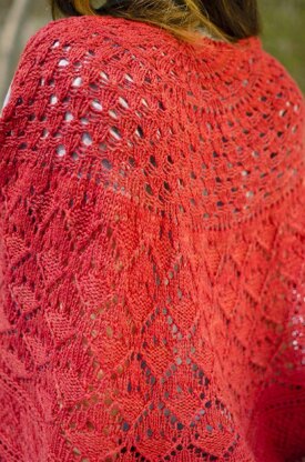 Fragaria Shawl