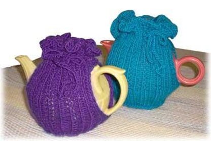 Cozy Corner Teapot Sweater/Tea Cosy