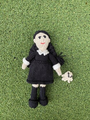 Wednesday and Thing doll knitting pattern