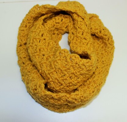 Queen's Lace Infinity Scarf