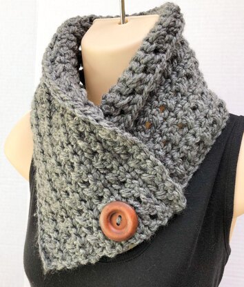 Cross Buttoned Neck Warmer