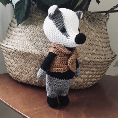 Juniper the Badger - Amigurumi Crochet Pattern