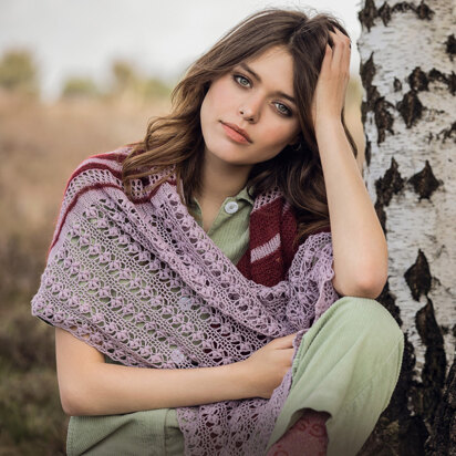 Lana Grossa 18 Shawl in Cool Wool Lace & Silkhair PDF