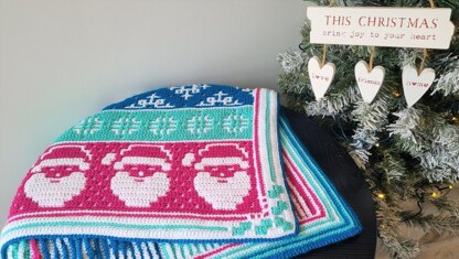 HoHoHo Blanket & Table Settings