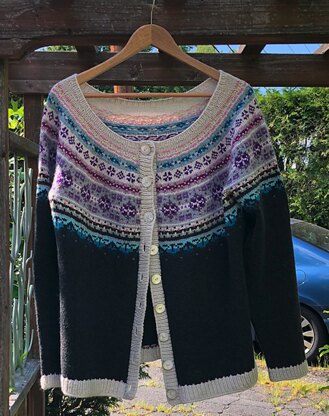 ColourMart  Cardi