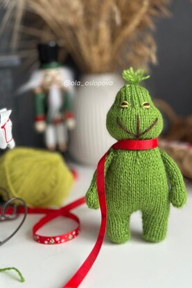 Free Christmas Grinch knitting pattern