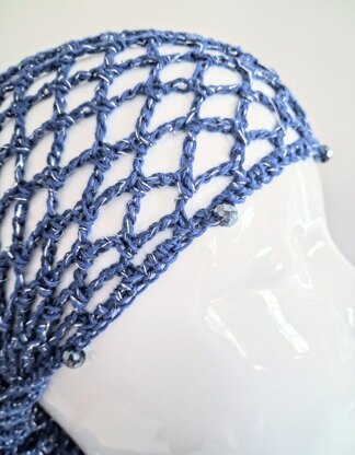 Triangular Mesh Sequin Scarf