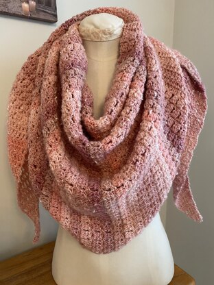 Pebble Beach Light Shawl