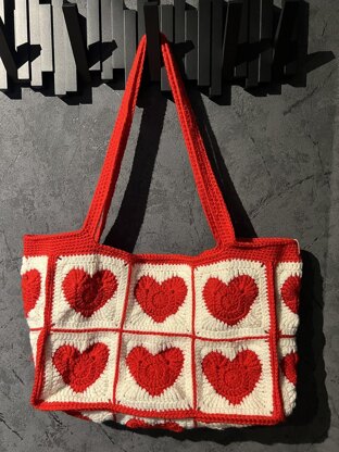 Heart Granny Square Bag