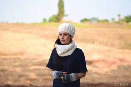 Aline unisex cable knit cowl