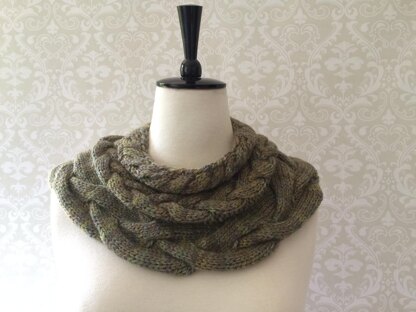 The Three Seas Cowl