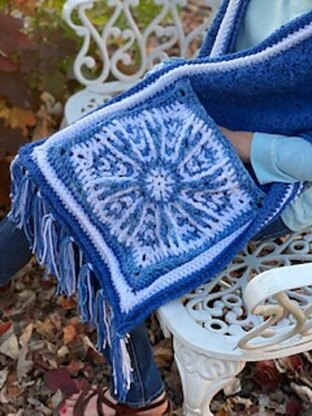 Snowflake Pocket Shawl