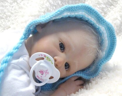 RUFFLED BABY BONNET