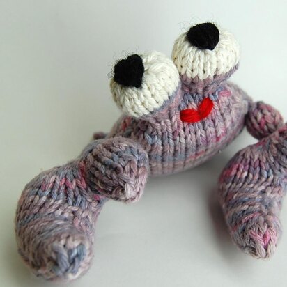 UnCrabby Crab - knitting pattern