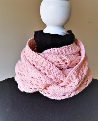 Striking Tulip Scarf Cowl