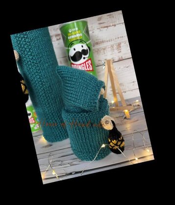 Hooded Cloak Pringles Tub Covers 185g & 40g Knitting Pattern