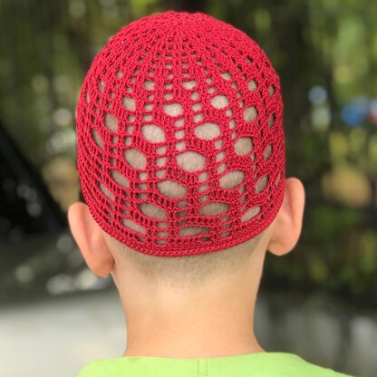 Short crochet cotton cap for adults