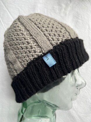 Mini-Honeycomb Hat
