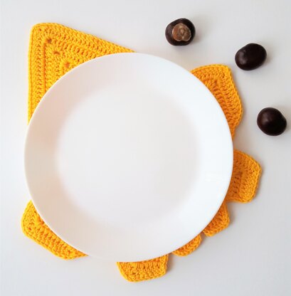 Autumn leaf table mat and coaster