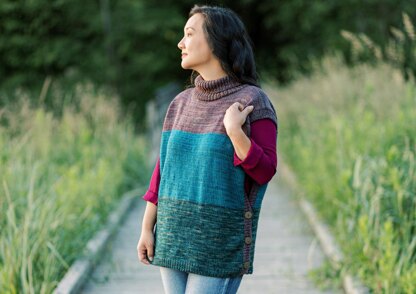 Drifter Colourblock Poncho in SweetGeorgia Superwash Worsted - VOL6.2 - Downloadable PDF