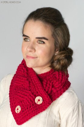 Chunky Cabled Neck Warmer