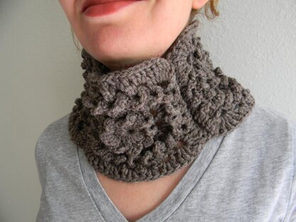 Asha cowl