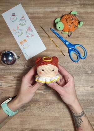 Angel Christmas Bauble