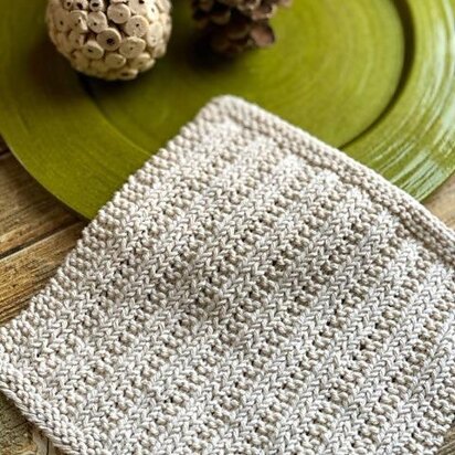 Keep It Straight-er Dishcloth