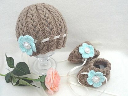 Lace Knitting Pattern Baby Hat and Baby Shoes