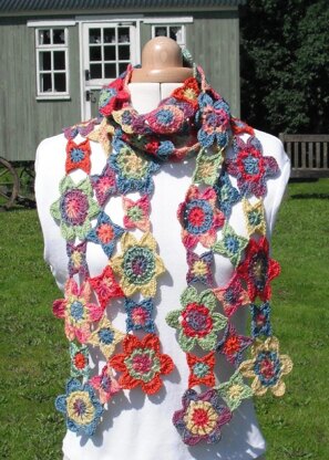 August crochet scarf