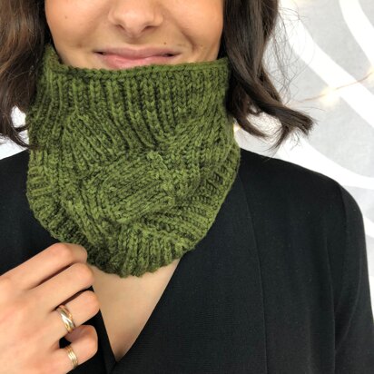 Bristol Ivy Windrow Cowl PDF