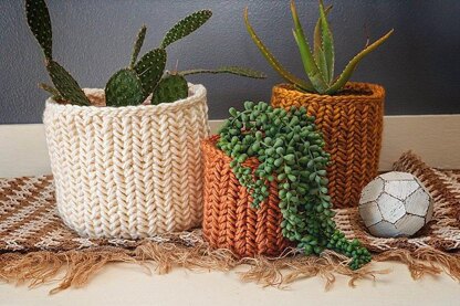 Herringbone Crochet Basket