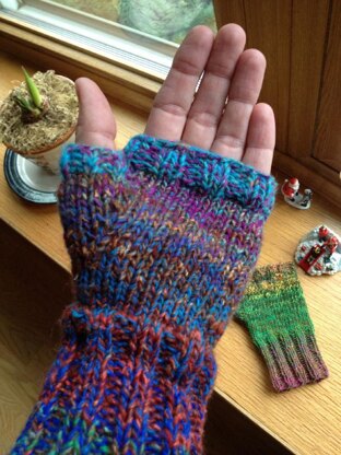 Waiting for Winter Mittens & Fingerless Mitts