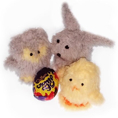 Baby owl, bunny and chick fluffy creme egg holders