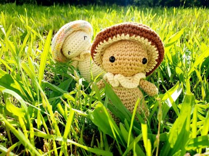 Quinn the little mushroom - critter stitch crochet pattern / amigurumi