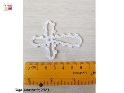 Small crochet cross 2