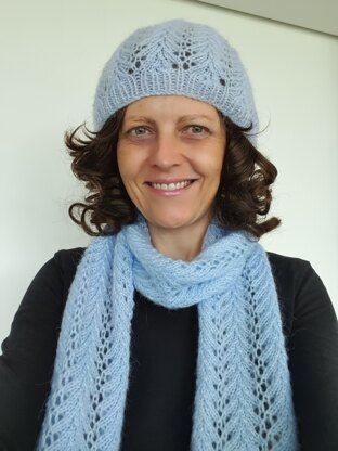 Shelley - lace scarf and beanie