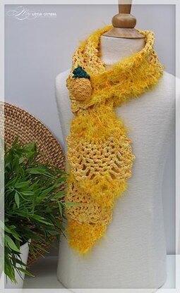 Pineapple Scarf