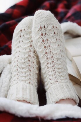 The Arctic Socks Knitting pattern by Darling Jadore